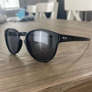 Oakley Latch